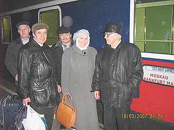 Ф.Байрамова на перроне Белорусского вокзала